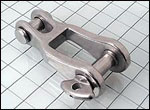 Halyard Shackle, Inv Cast, 1/4 inch(6mm) Wire